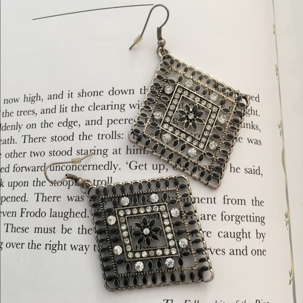 Black and white sparkle earrings